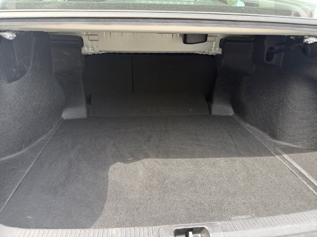 Used 2025 Toyota Camry LE FWD image 20