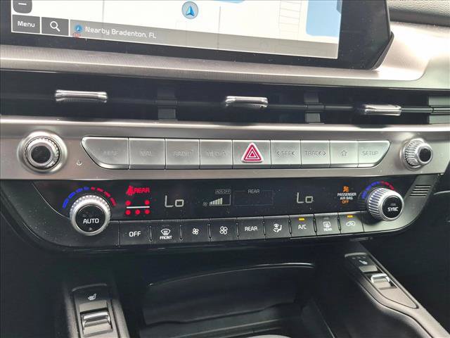 Used 2025 Kia Telluride S FWD image 12
