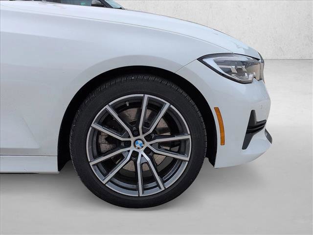 Used 2022 BMW 330i xDrive Sedan w/ Driving Assistance Package image 12