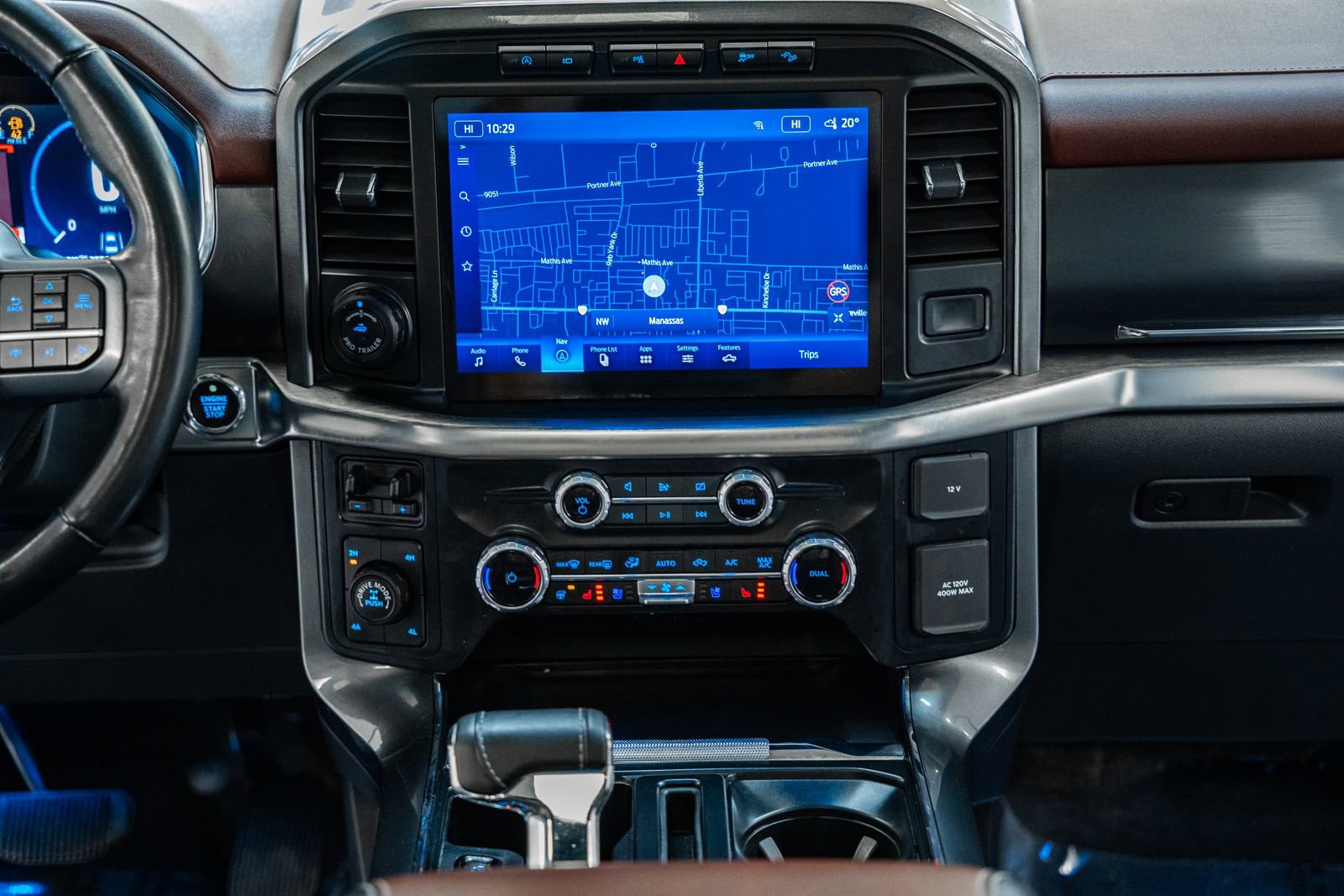 Certified 2023 Ford F150 Lariat w/ Equipment Group 502A High image 28