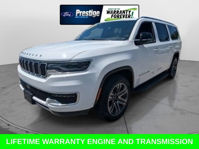 Used 2024 Jeep Wagoneer L Series II w/ Flexible Seating Group RWD image 9