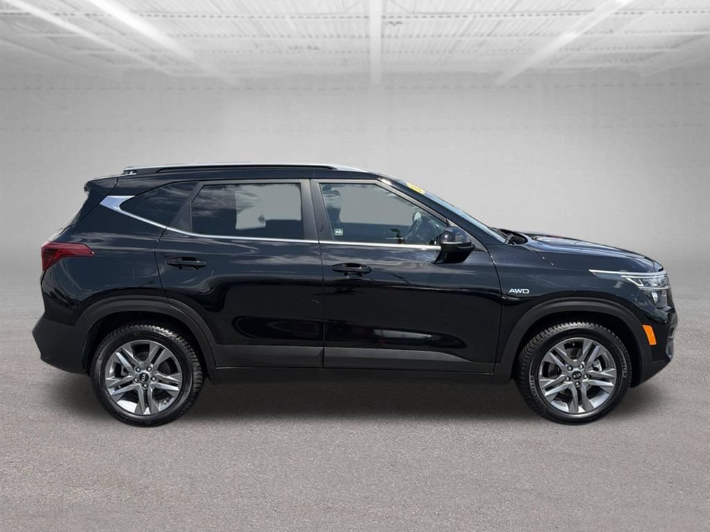 Used 2021 Kia Seltos S AWD/4WD image 13