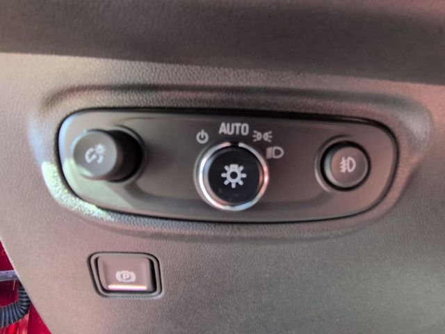 Used 2023 GMC Terrain AT4 image 16