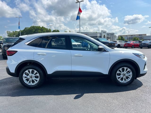 Certified 2023 Ford Escape Active w/ Tech Pack #1 AWD/4WD image 9