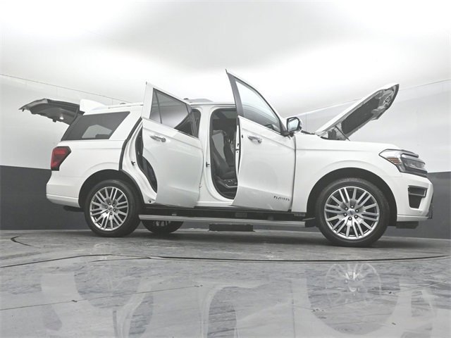 Certified 2022 Ford Expedition Platinum image 55