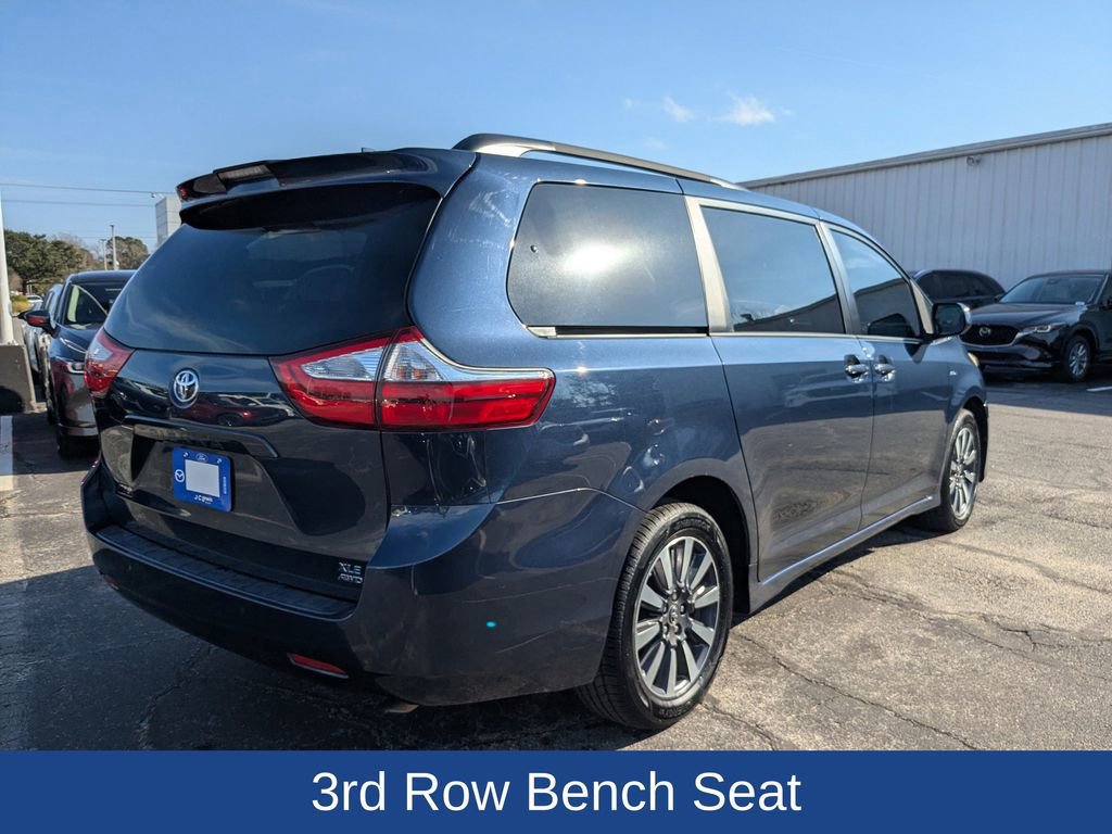 Used 2018 Toyota Sienna XLE Premium image 5