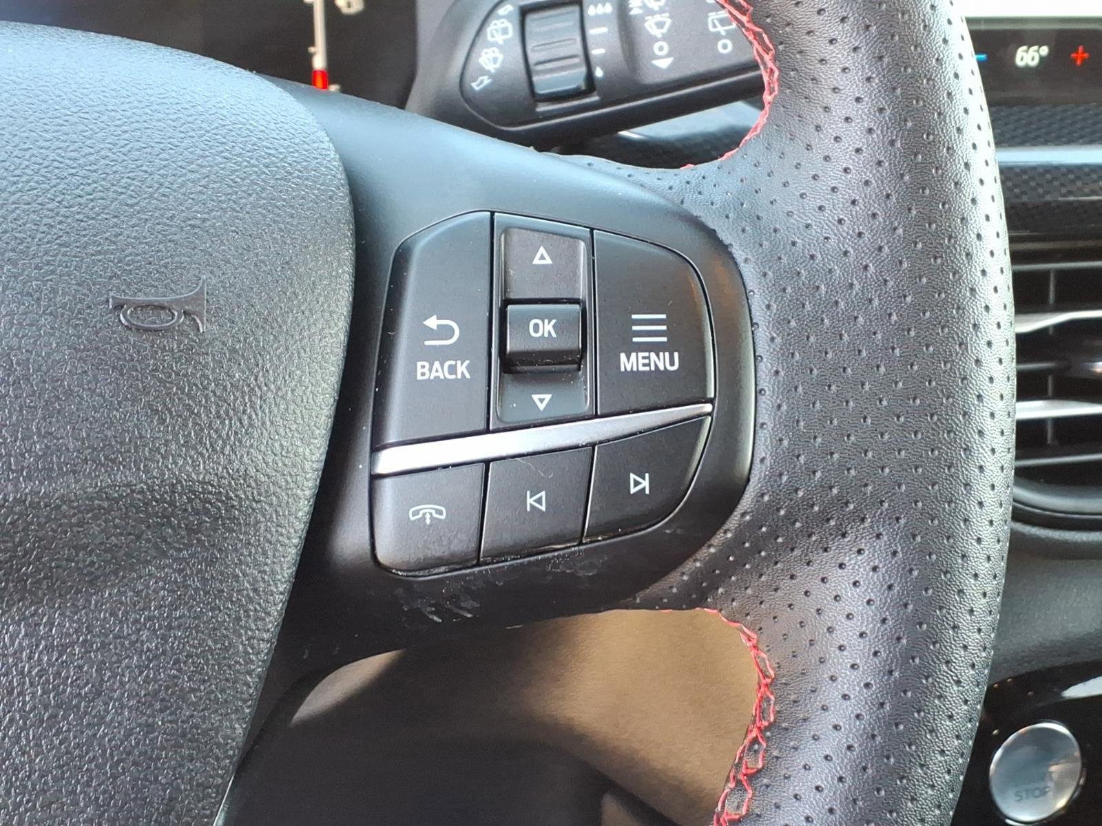 Certified 2025 Ford Escape ST-Line Select w/ Tech Pack #1 image 22