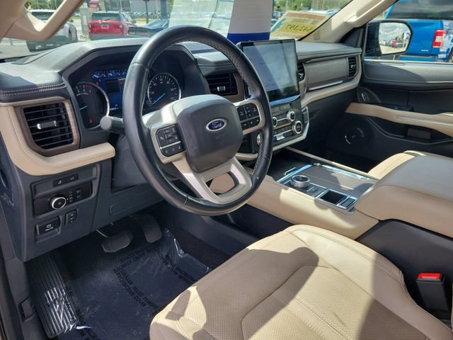 Certified 2024 Ford Expedition Max Limited RWD image 23