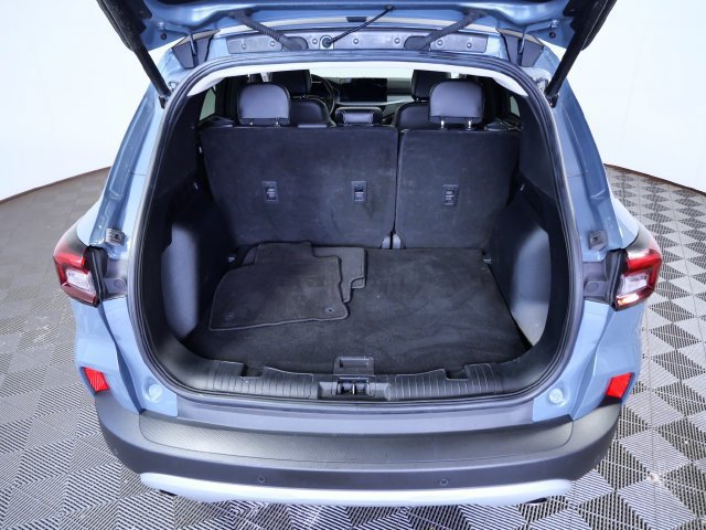 Certified 2025 Ford Escape Platinum AWD/4WD image 7