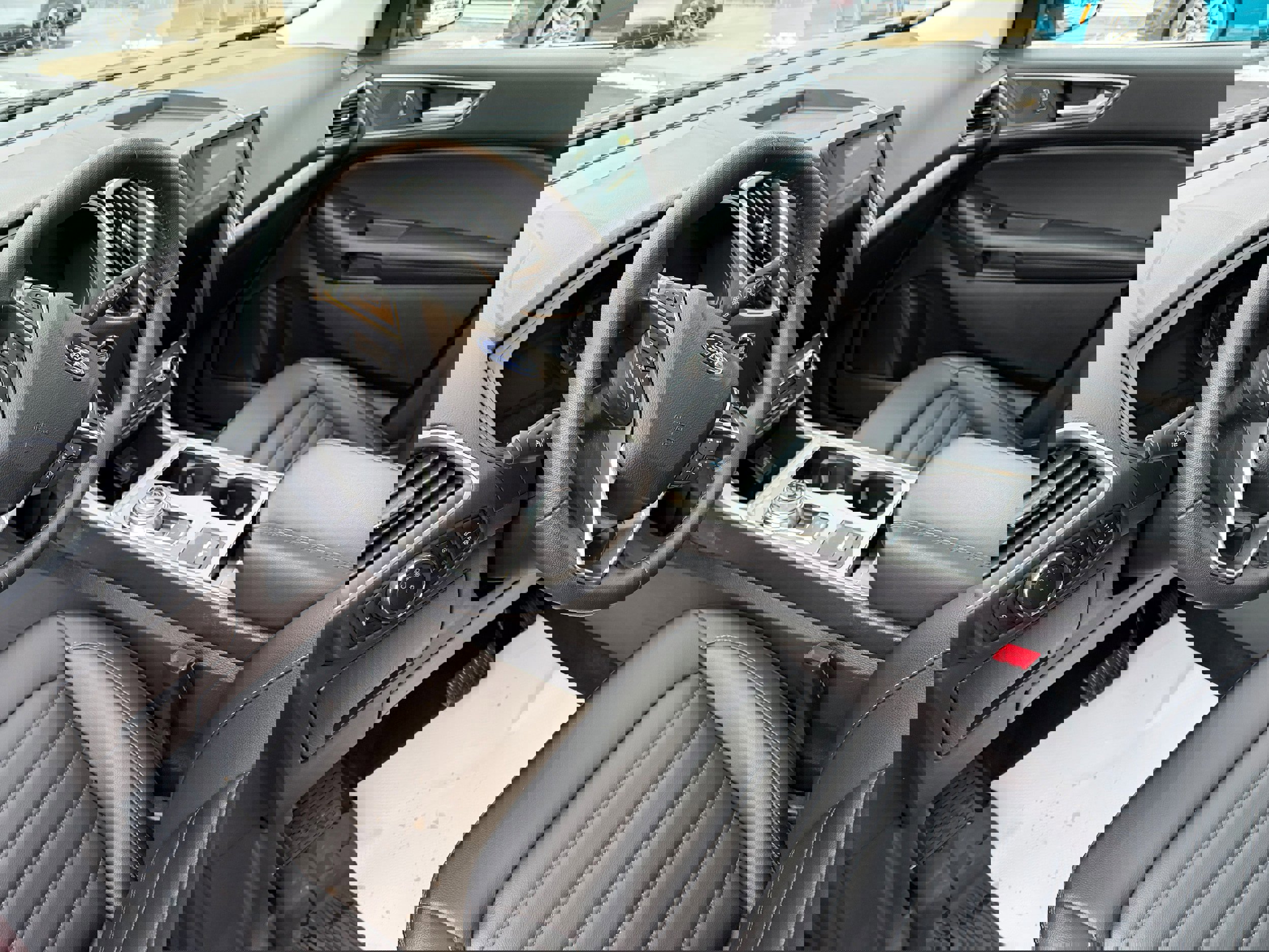 Certified 2024 Ford Edge SEL w/ Convenience Package image 14