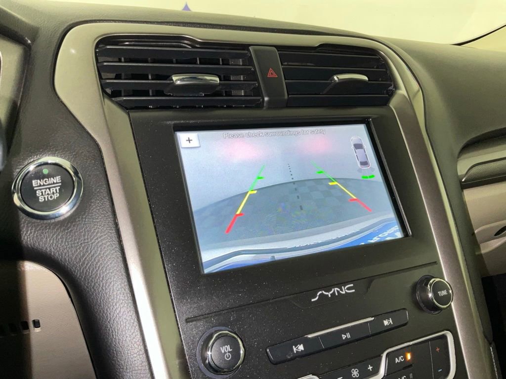 Certified 2019 Ford Fusion SE FWD image 23
