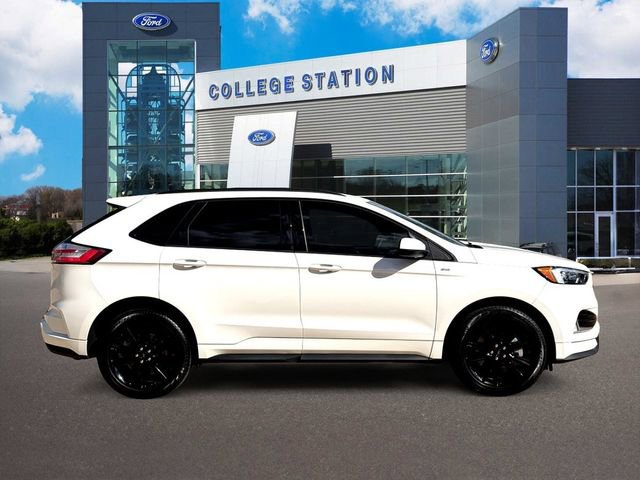 Certified 2022 Ford Edge ST-Line image 4