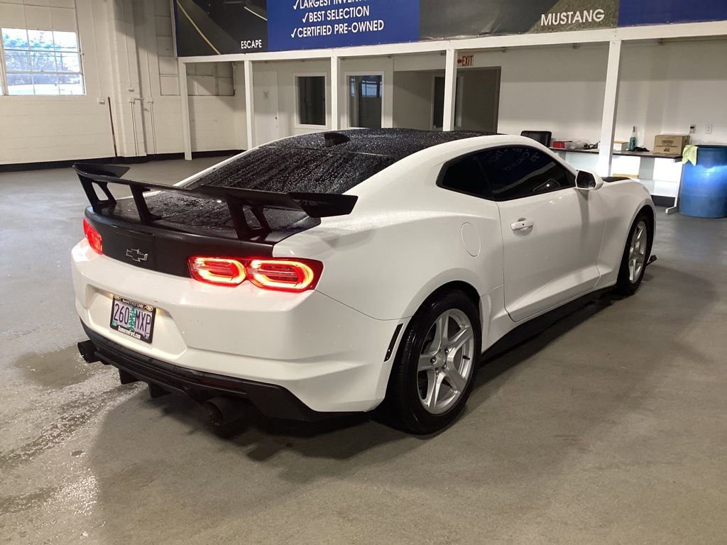 Used 2020 Chevrolet Camaro LT image 5