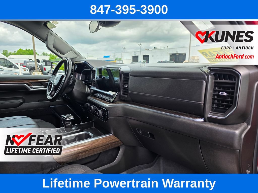 Used 2024 Chevrolet Silverado 1500 RST w/ Z71 Off-Road Package AWD/4WD image 30