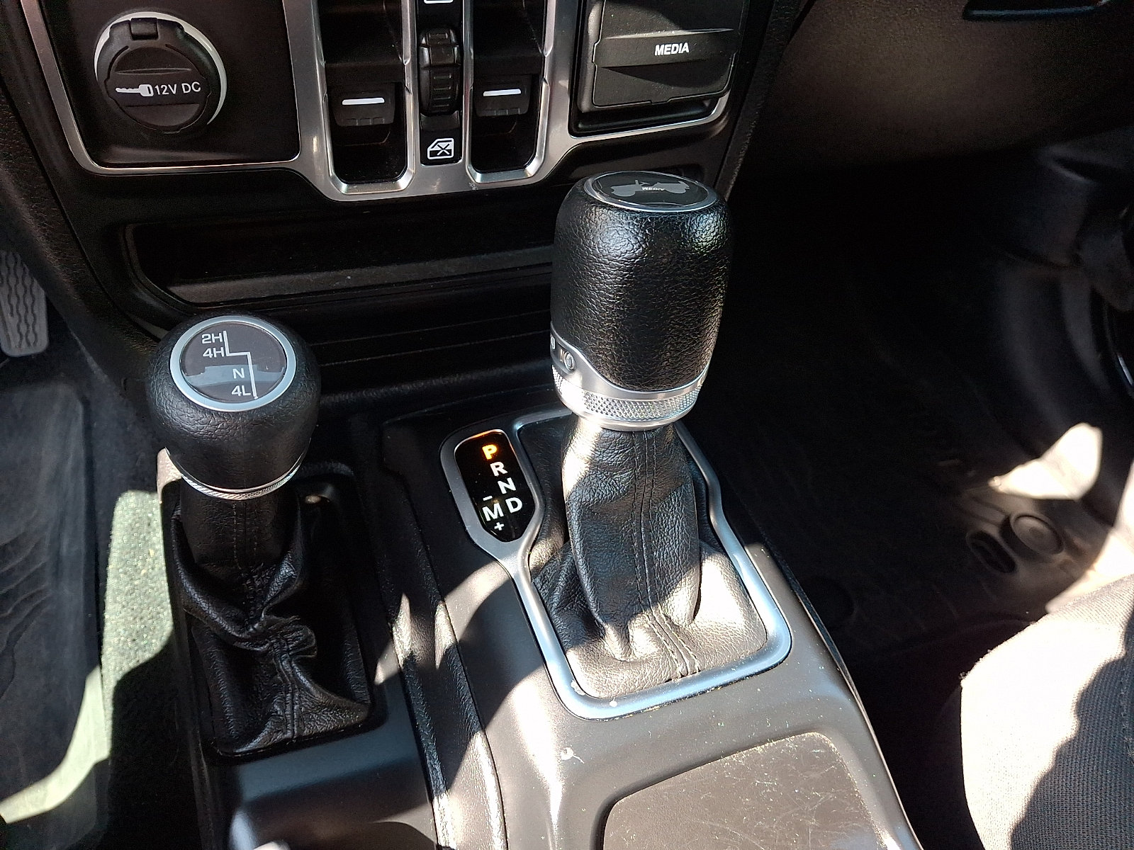 Used 2021 Jeep Wrangler Unlimited Sport AWD/4WD image 15