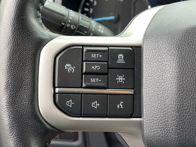 Certified 2022 Ford Expedition XLT RWD image 9