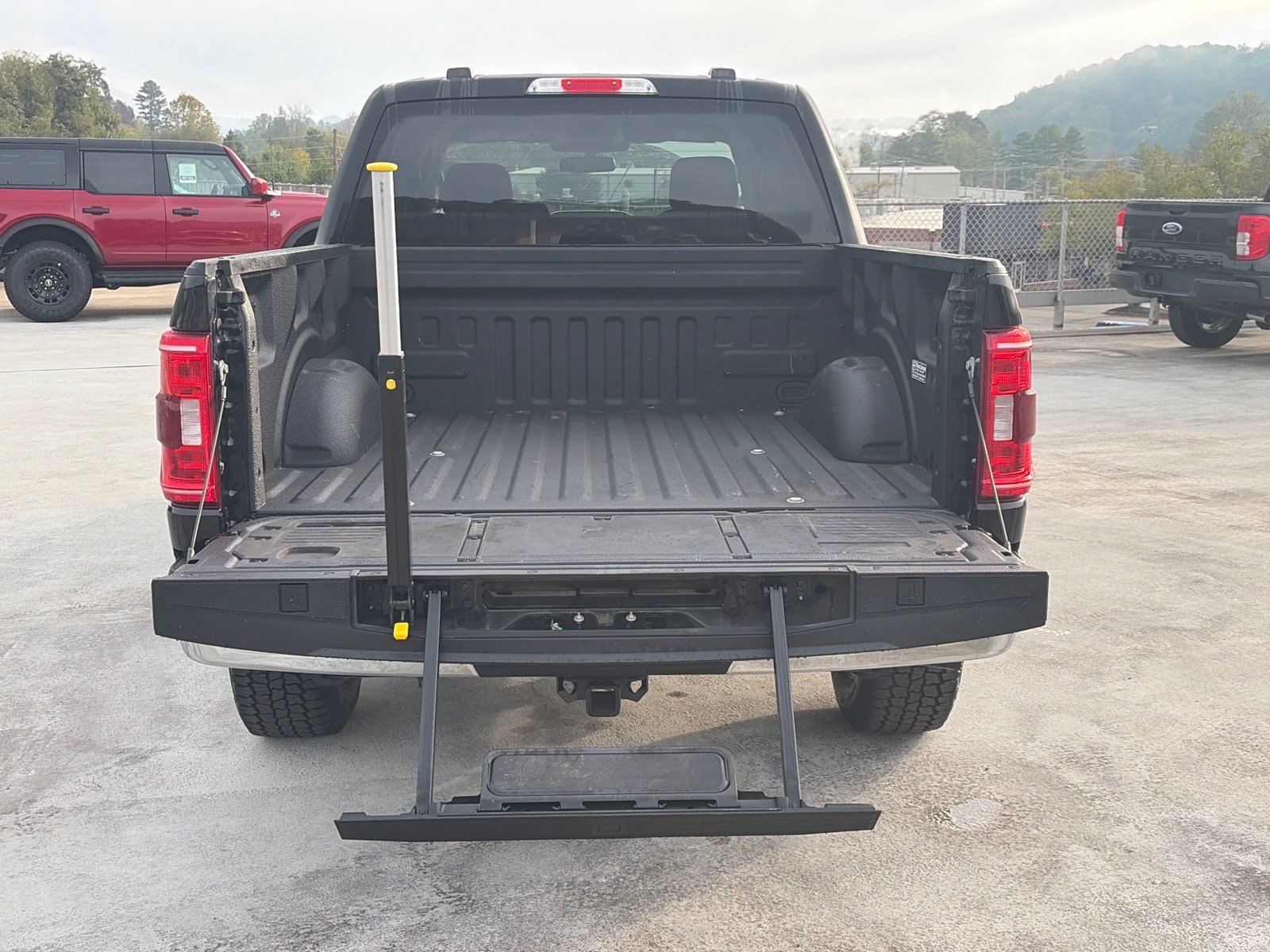 Certified 2023 Ford F150 XLT w/ Equipment Group 301A Mid AWD/4WD image 4