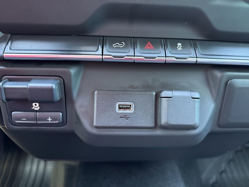 Used 2020 GMC Sierra 2500 4x4 Crew Cab w/ Convenience Package image 26