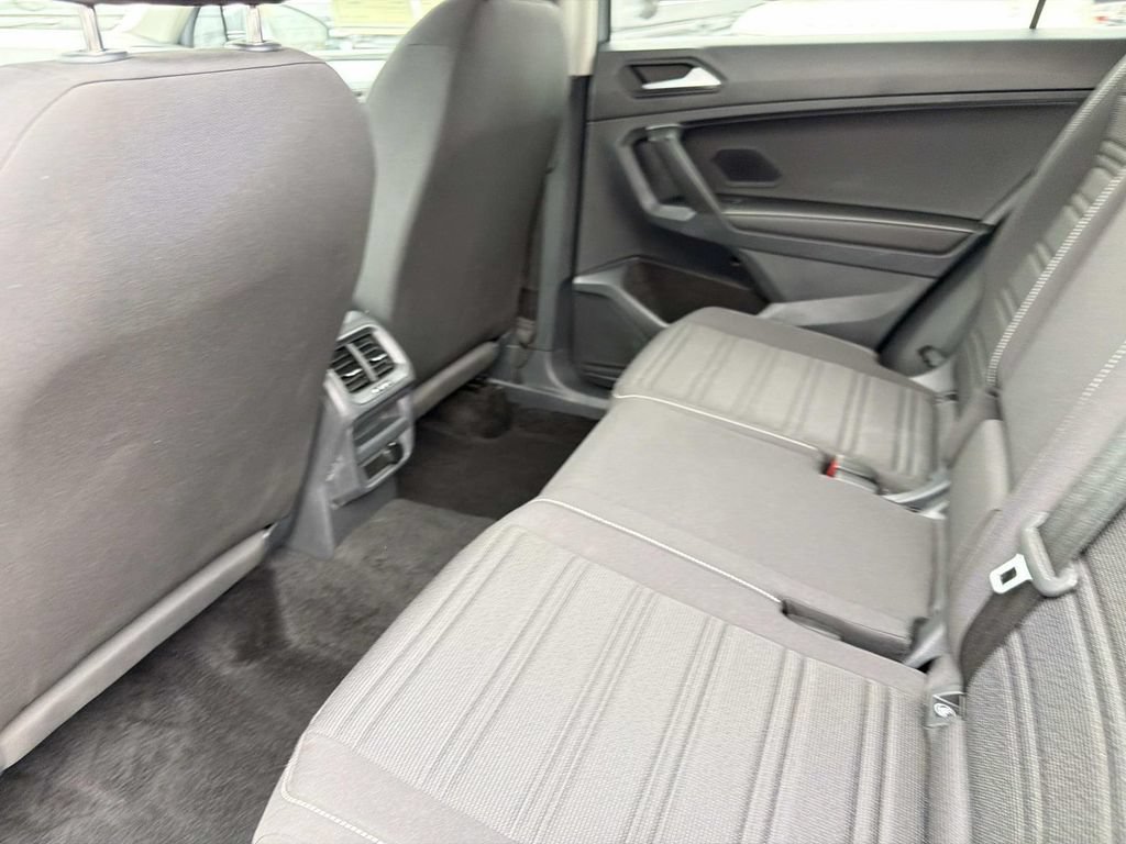 Used 2024 Volkswagen Tiguan S AWD/4WD image 10