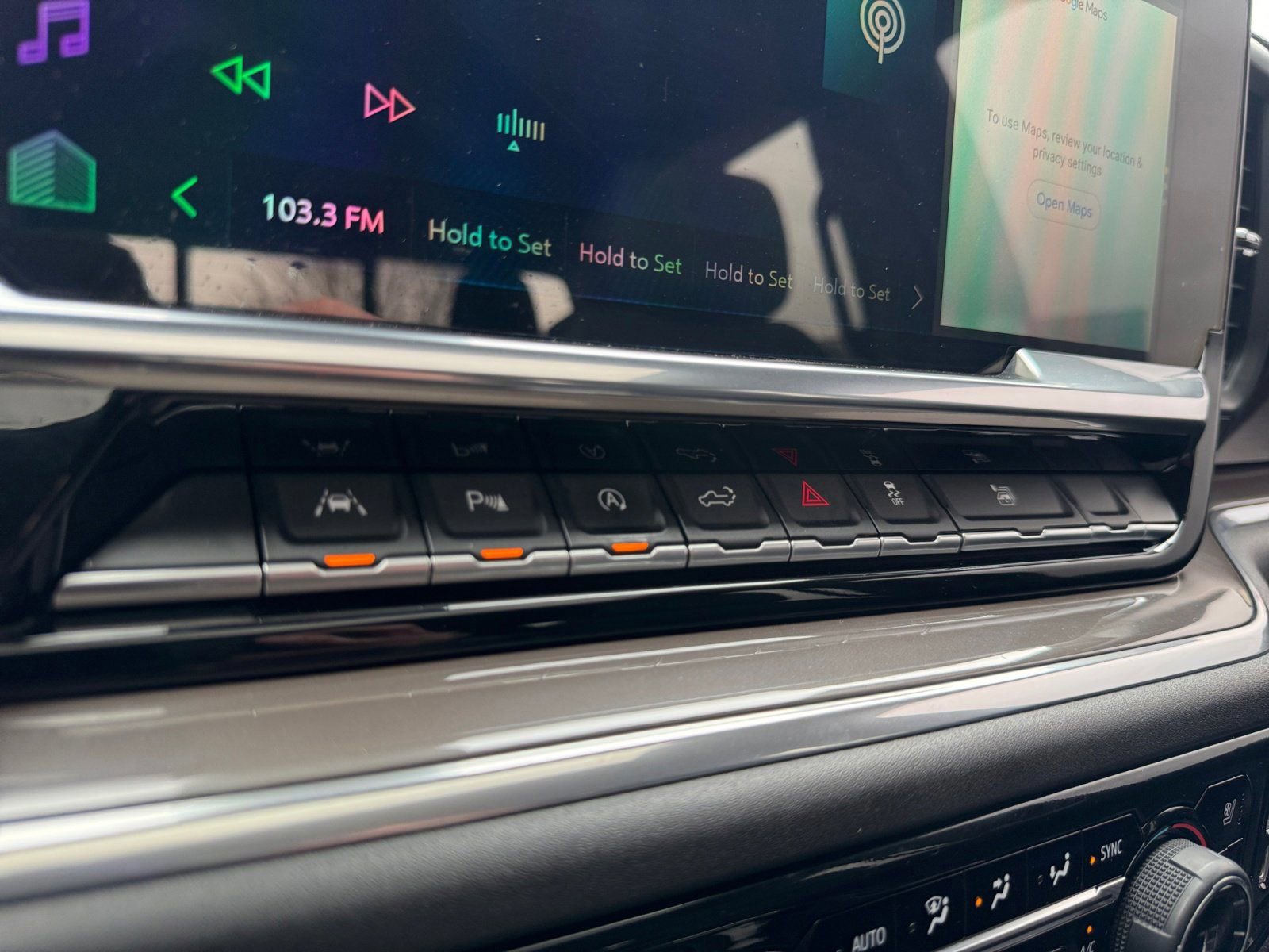 Used 2022 Chevrolet Silverado 1500 High Country w/ High Country Premium Package image 31