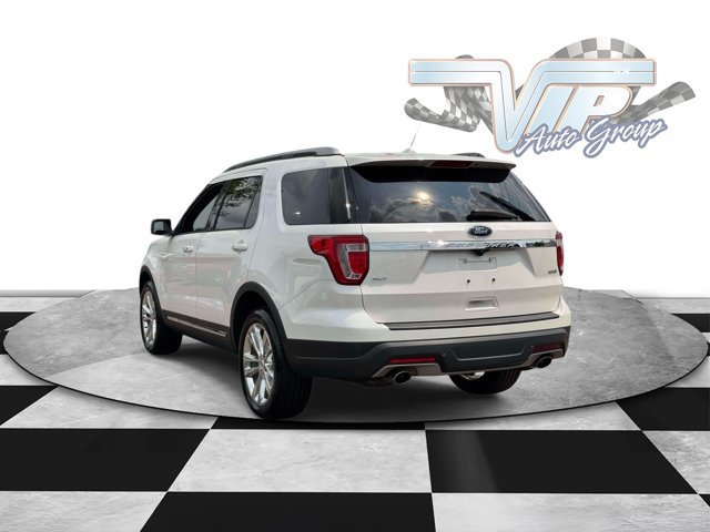 Certified 2019 Ford Explorer XLT w/ Equipment Group 202A AWD/4WD image 6