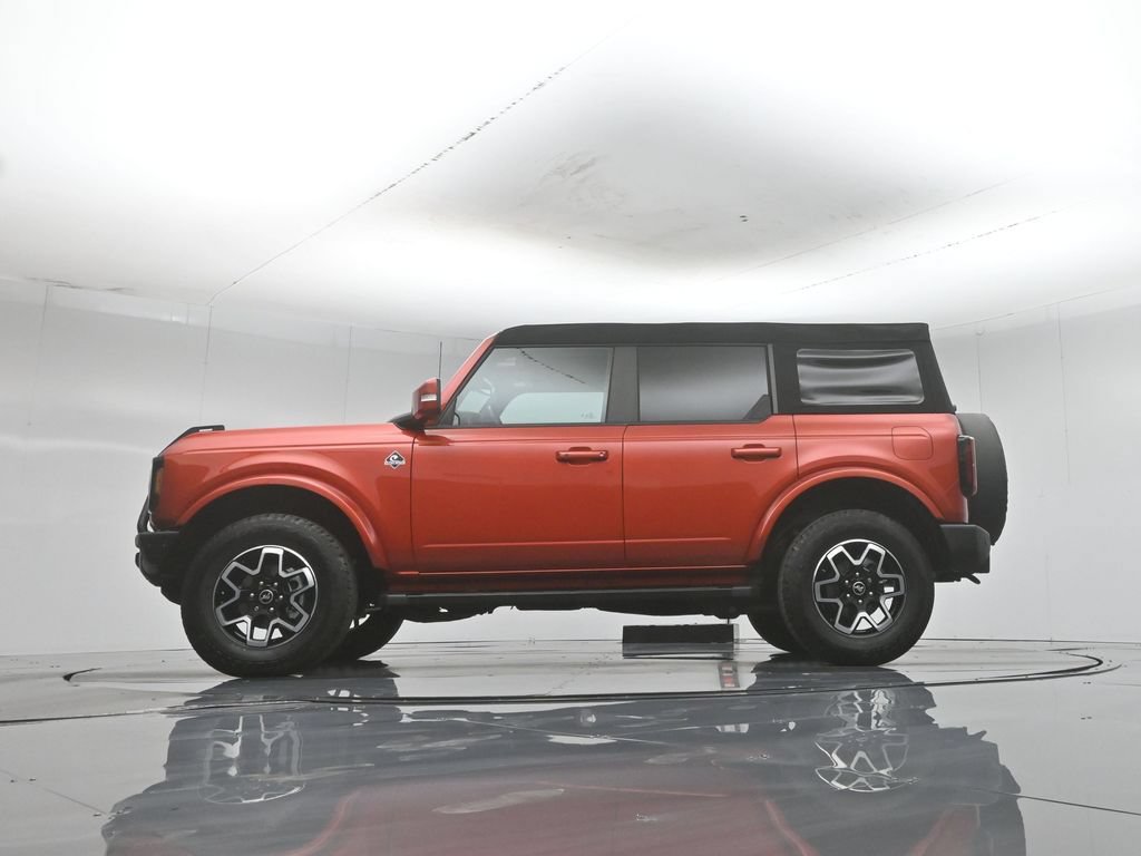 Certified 2024 Ford Bronco Outer Banks AWD/4WD image 8