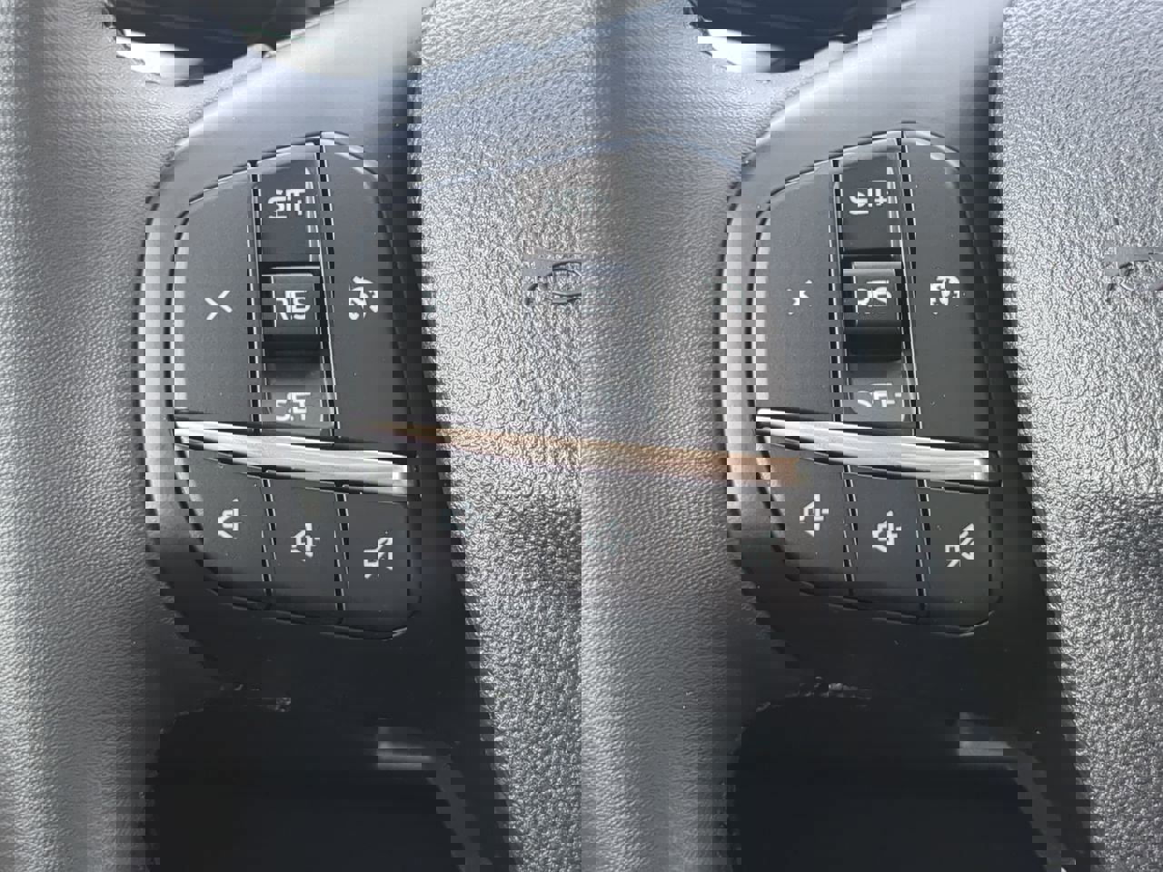 Certified 2024 Ford Maverick XLT w/ XLT Luxury Package image 22