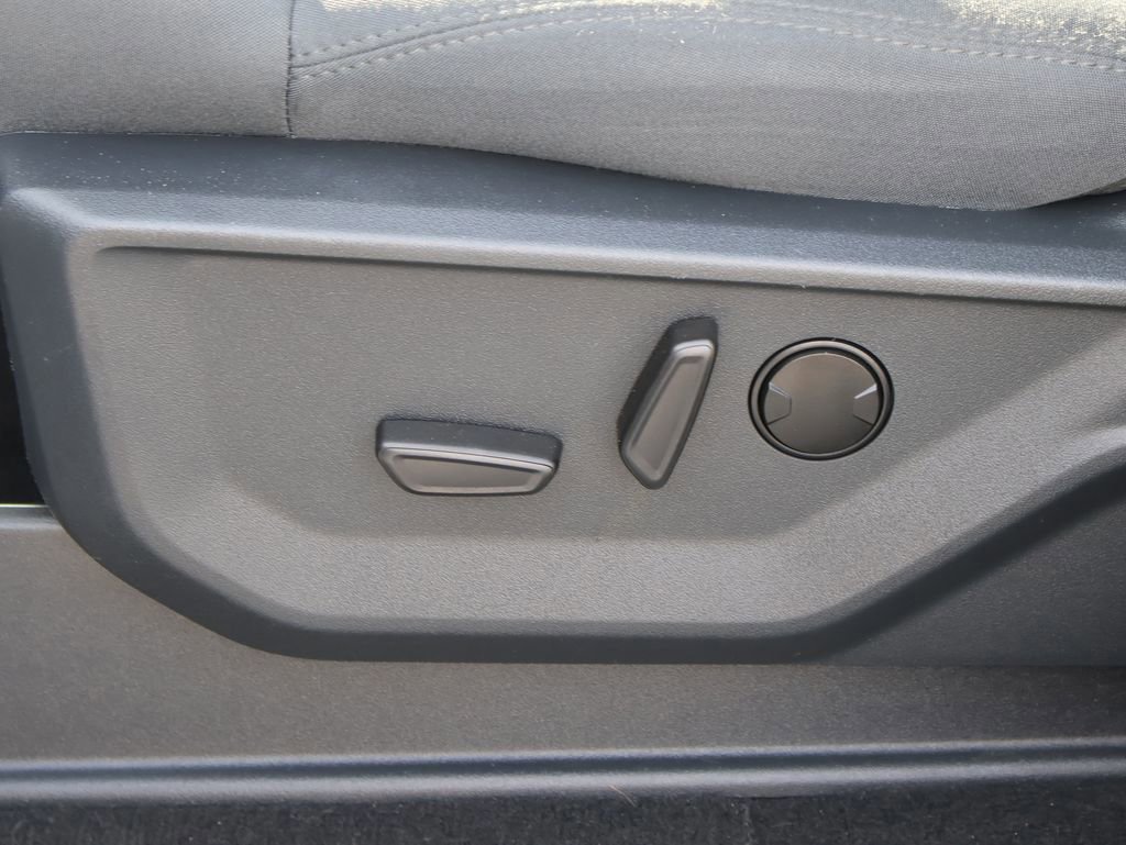 Certified 2025 Ford Expedition Active image 26