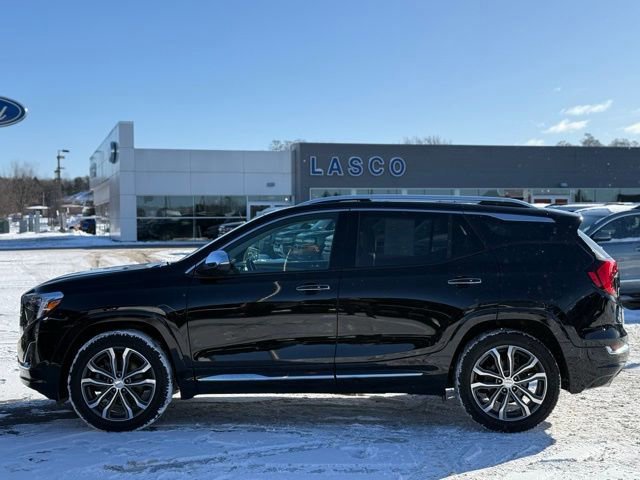 Used 2020 GMC Terrain Denali w/ Denali Premium Package image 4