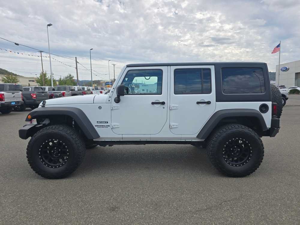 Used 2017 Jeep Wrangler Unlimited Sport w/ Quick Order Package 24S AWD/4WD image 2