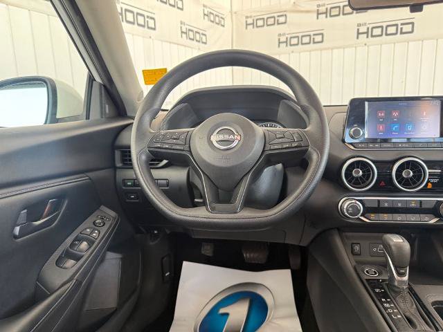Used 2025 Nissan Sentra S FWD image 14