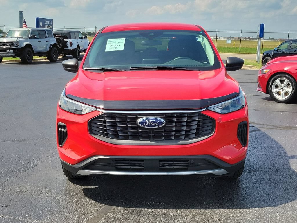 Certified 2024 Ford Escape Active FWD image 2