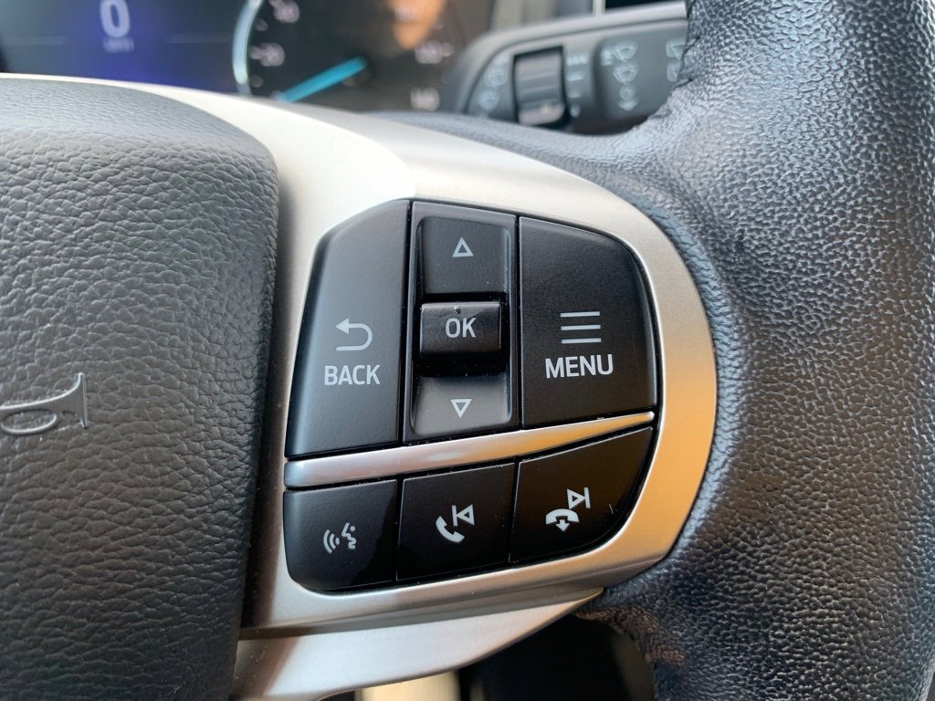 Certified 2022 Ford Explorer XLT w/ Equipment Group 202A image 6