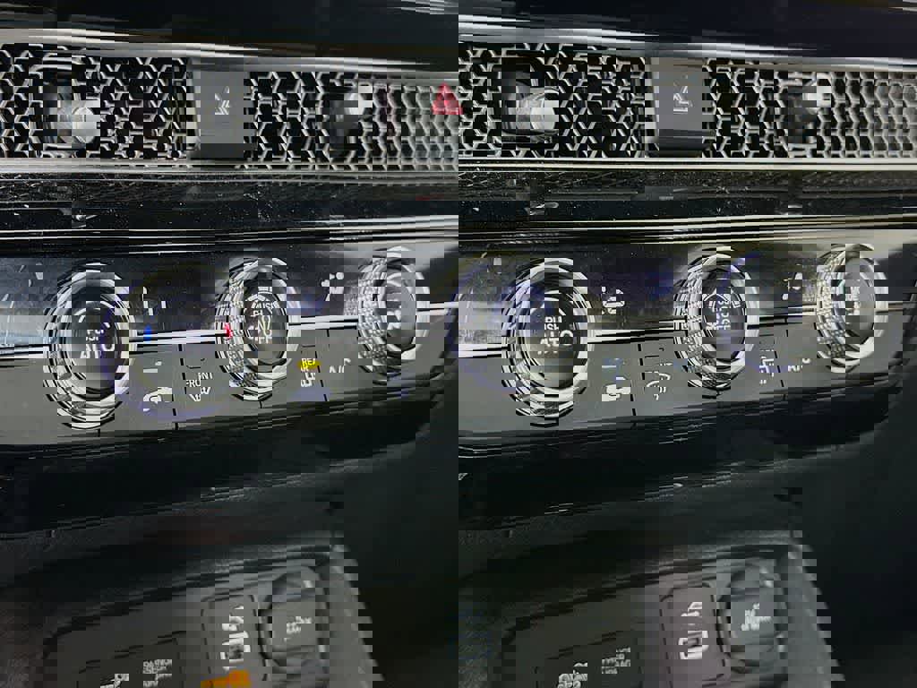 Used 2022 Honda Civic Sport image 17