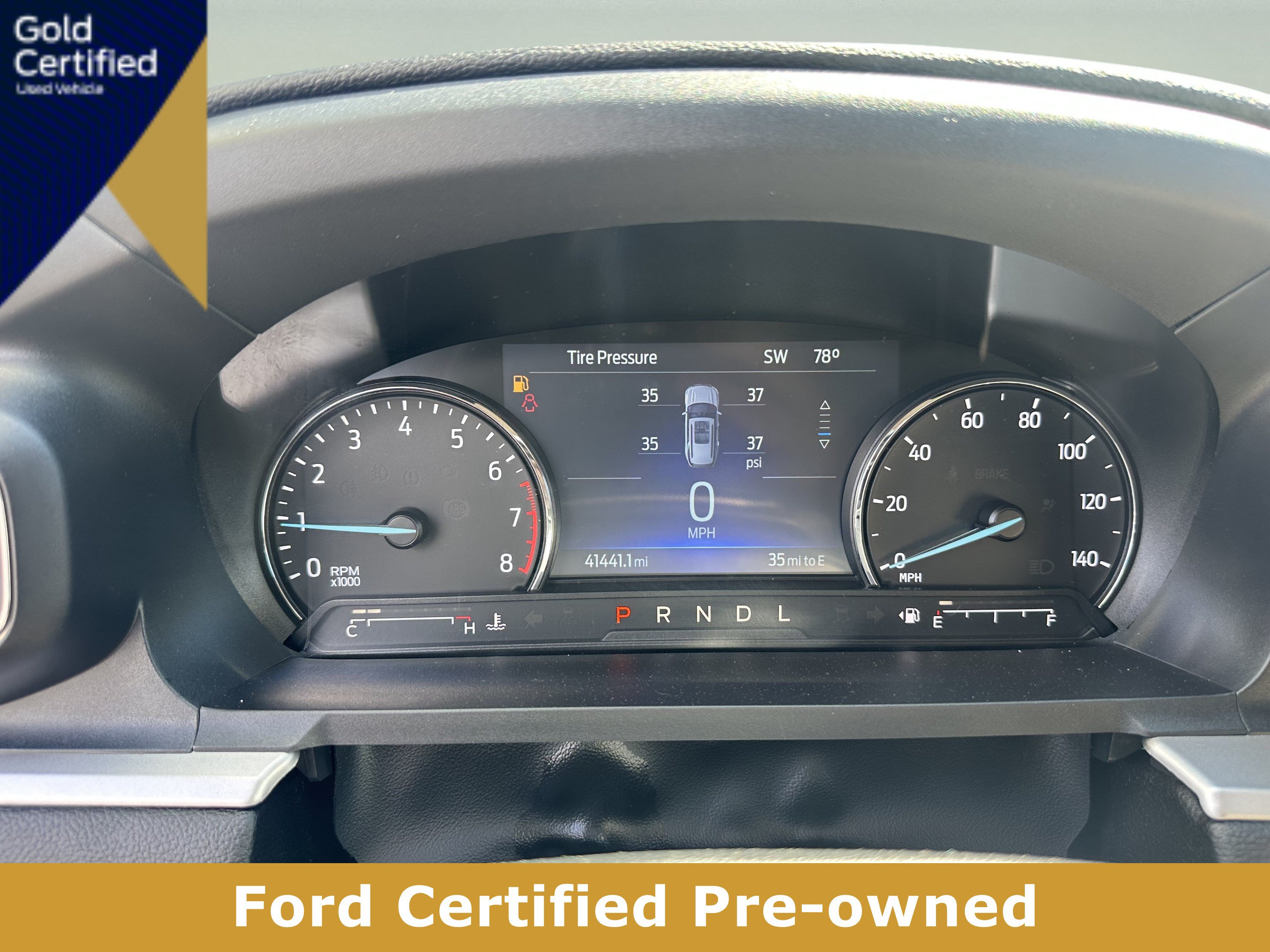 Certified 2022 Ford Explorer XLT w/ Equipment Group 202A AWD/4WD image 14