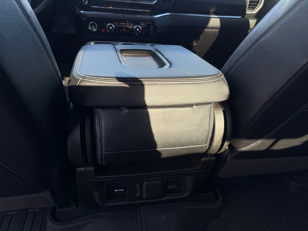 Used 2024 GMC Sierra 1500 Elevation image 27