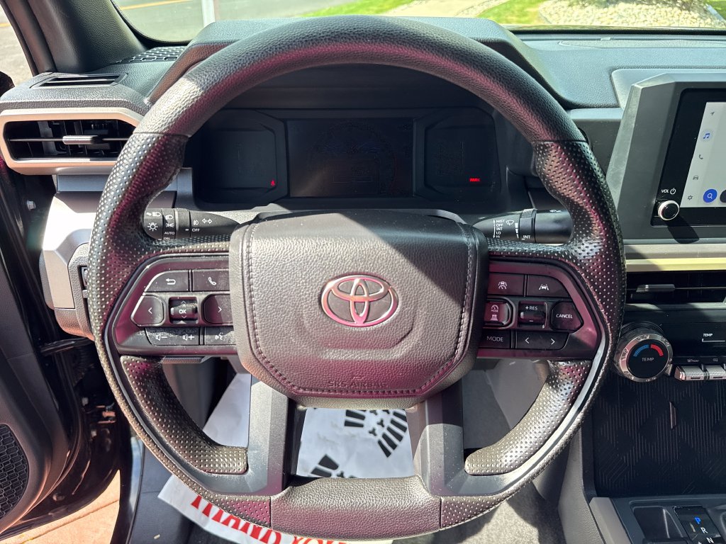 Used 2026 Toyota Tacoma SR5 AWD/4WD image 14