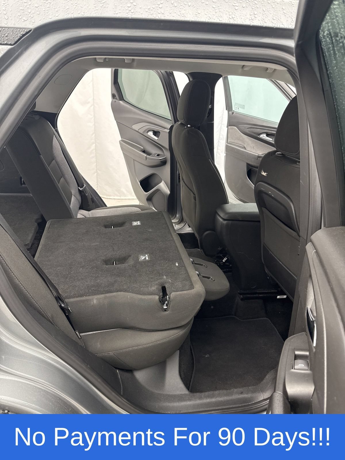 Used 2025 Chevrolet TrailBlazer LT AWD/4WD image 36