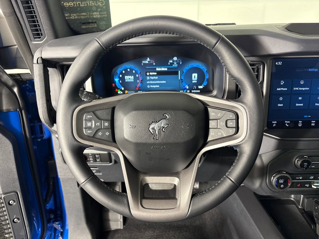 Certified 2025 Ford Bronco Big Bend AWD/4WD image 16
