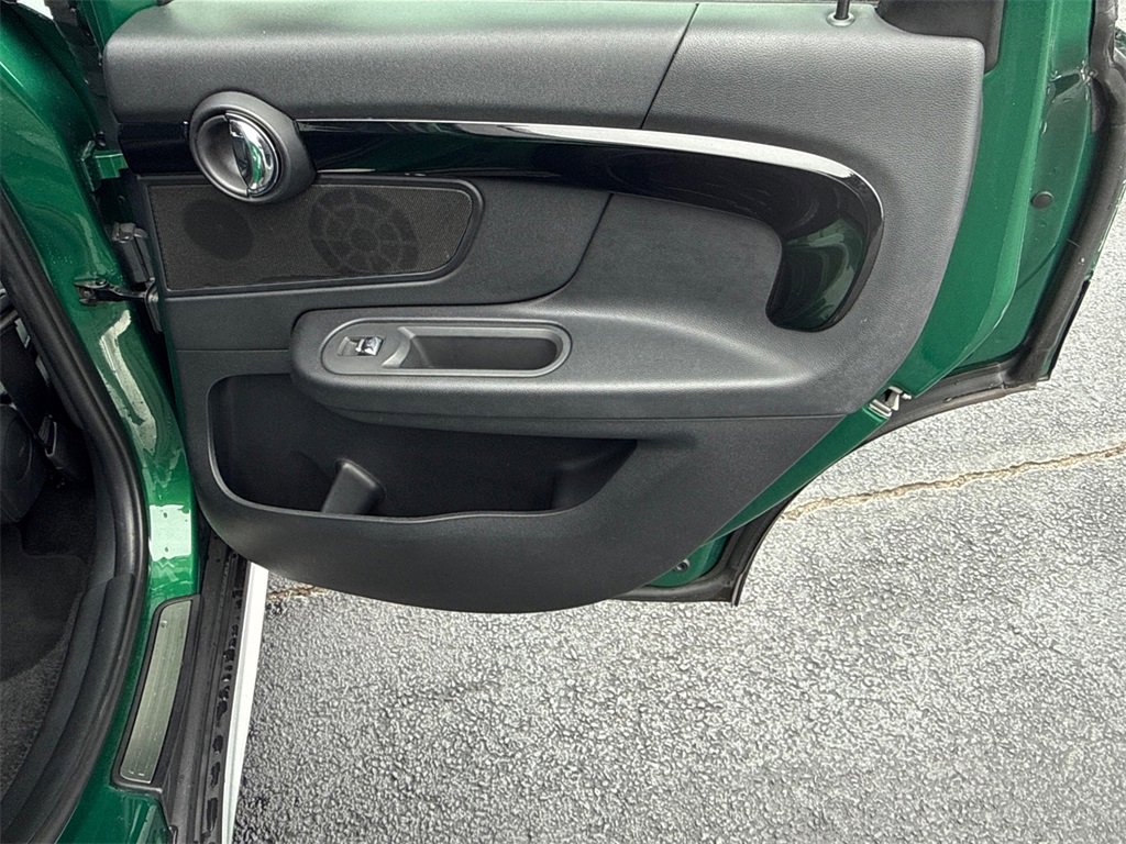 Used 2022 MINI Cooper Countryman S w/ Premium Package image 16