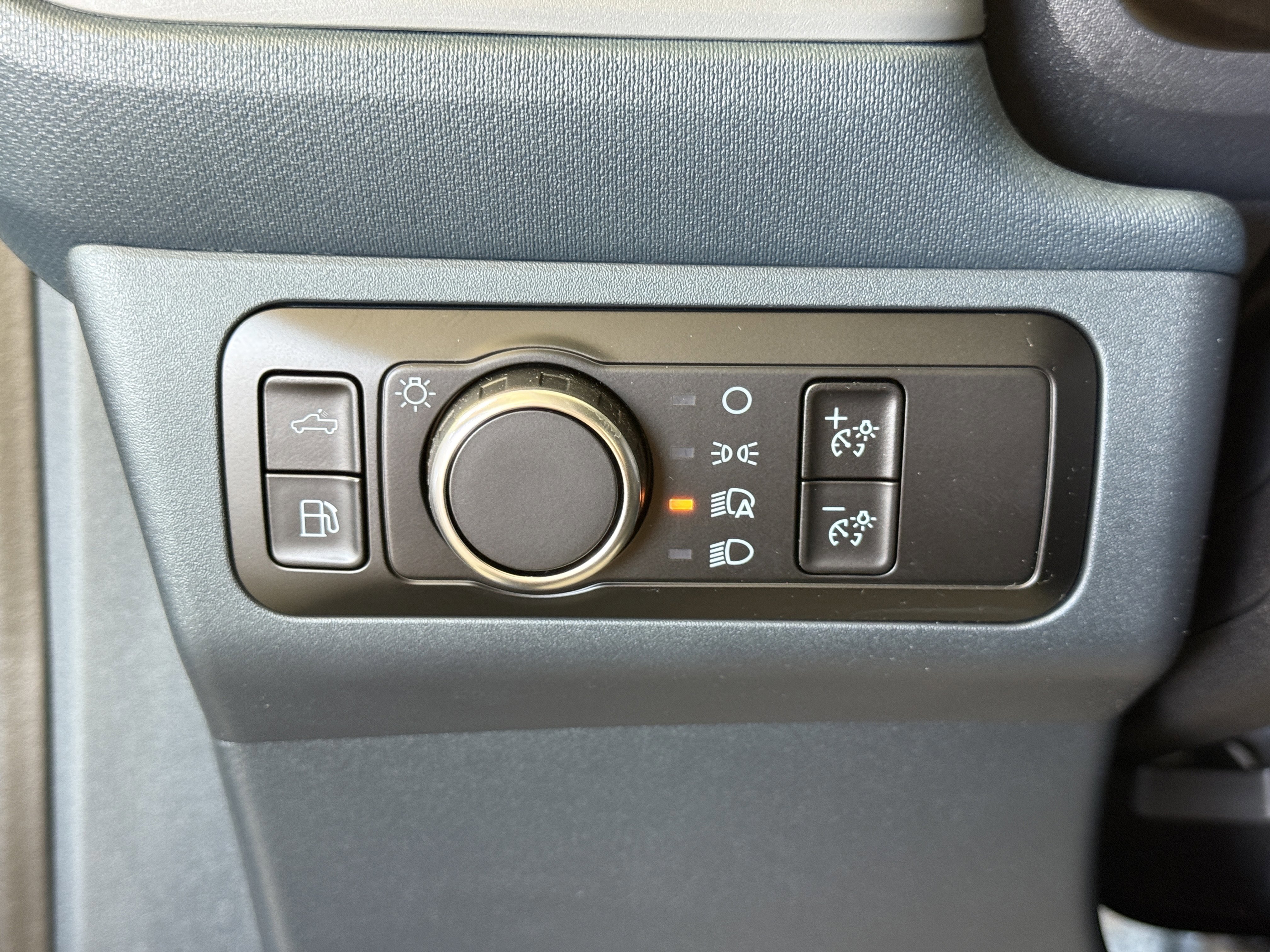 Certified 2024 Ford Maverick XLT w/ XLT Luxury Package image 24