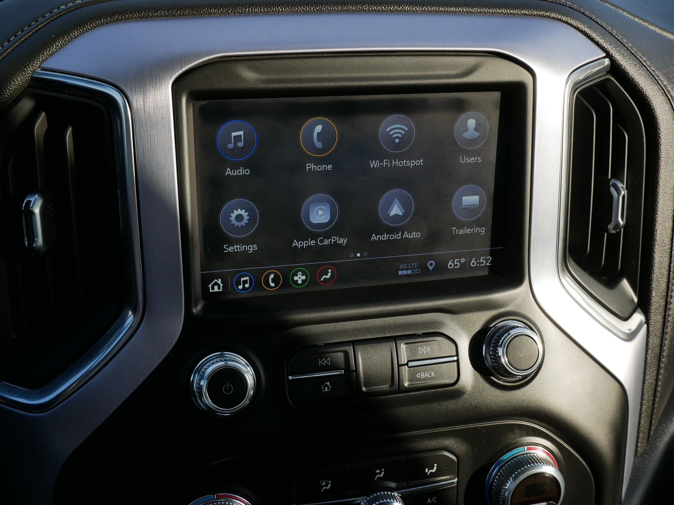 Used 2019 GMC Sierra 1500 SLE w/ SLE Value Package AWD/4WD image 22