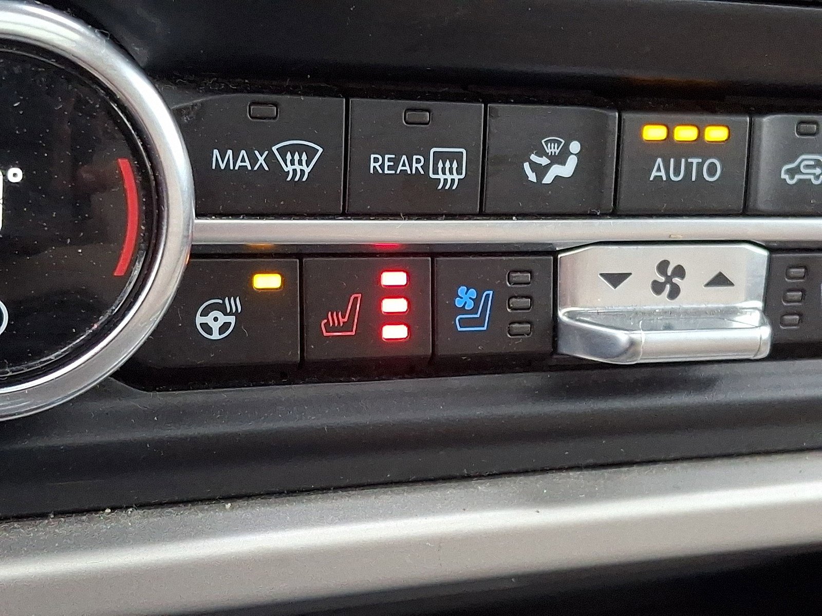 Certified 2024 Ford Expedition Max Limited AWD/4WD image 24