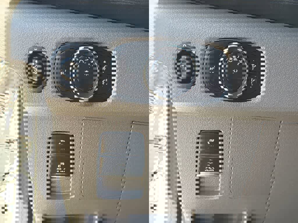 Certified 2024 Ford Transit 250 Low Roof w/ Exterior Upgrade Package image 28