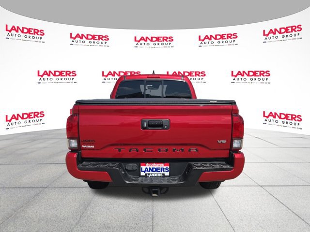 Used 2022 Toyota Tacoma SR5 w/ Technology Package RWD image 4