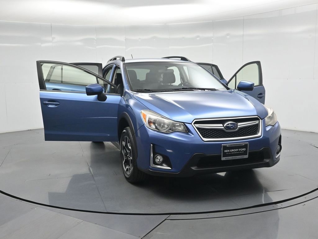 Used 2017 Subaru Crosstrek 2.0i Premium image 38