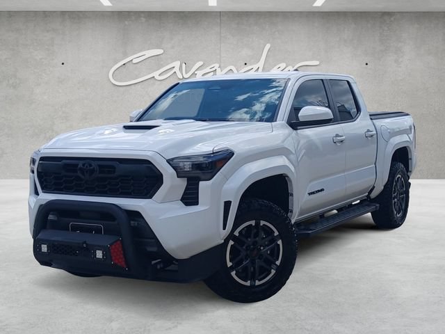 Used 2025 Toyota Tacoma TRD Sport AWD/4WD image 1