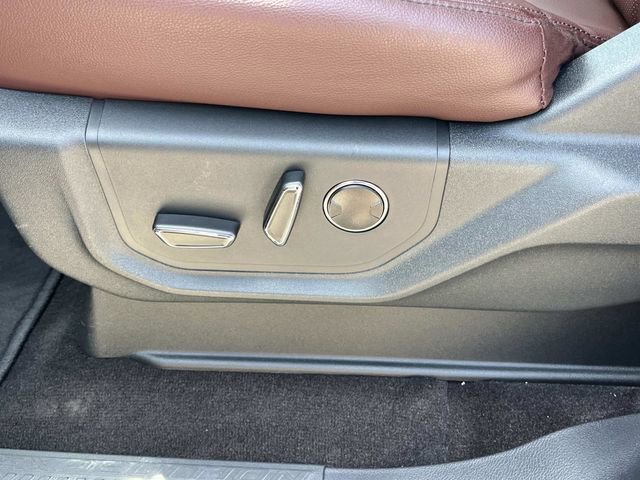Certified 2023 Ford Expedition Limited RWD image 35
