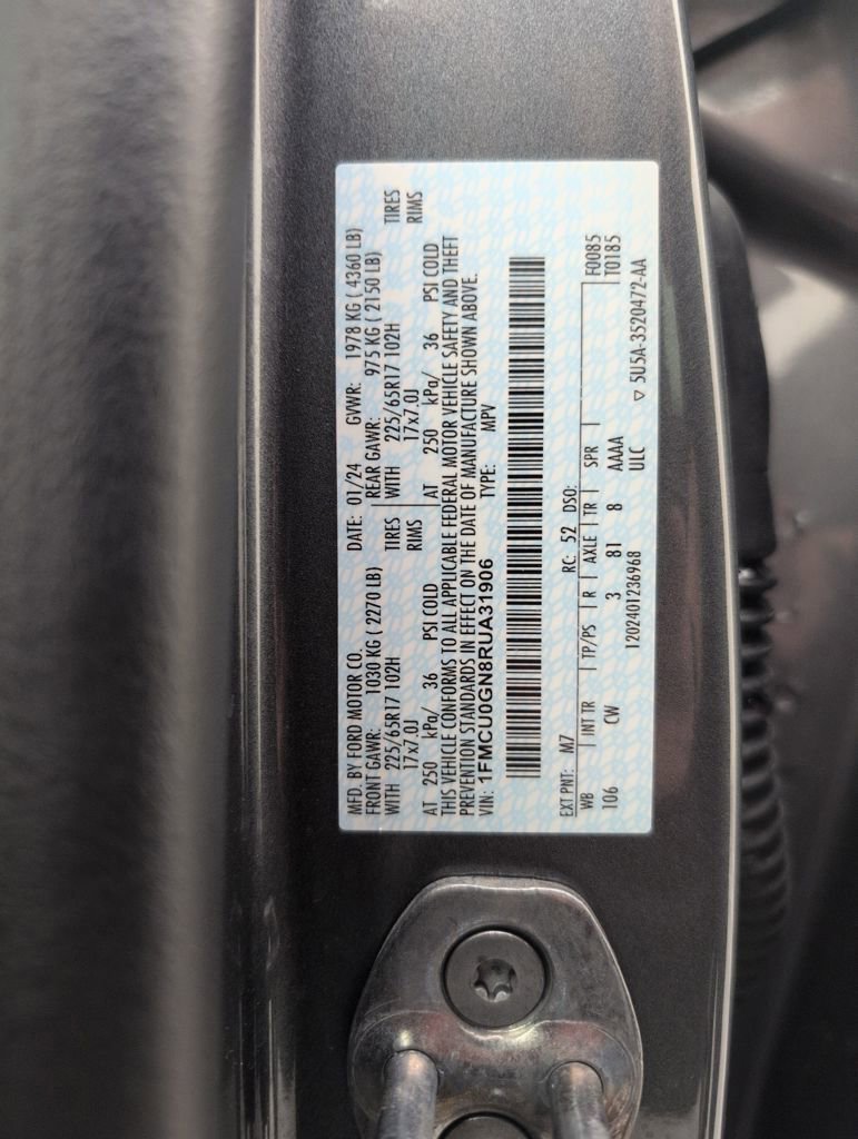 Certified 2024 Ford Escape Active image 46