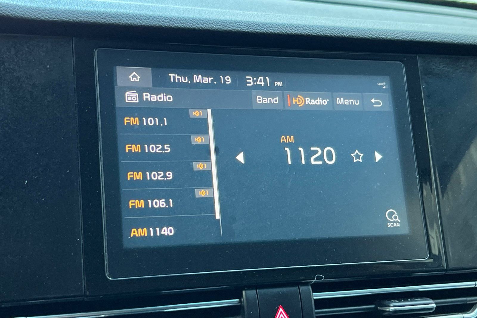 Used 2021 Kia Niro EX image 19